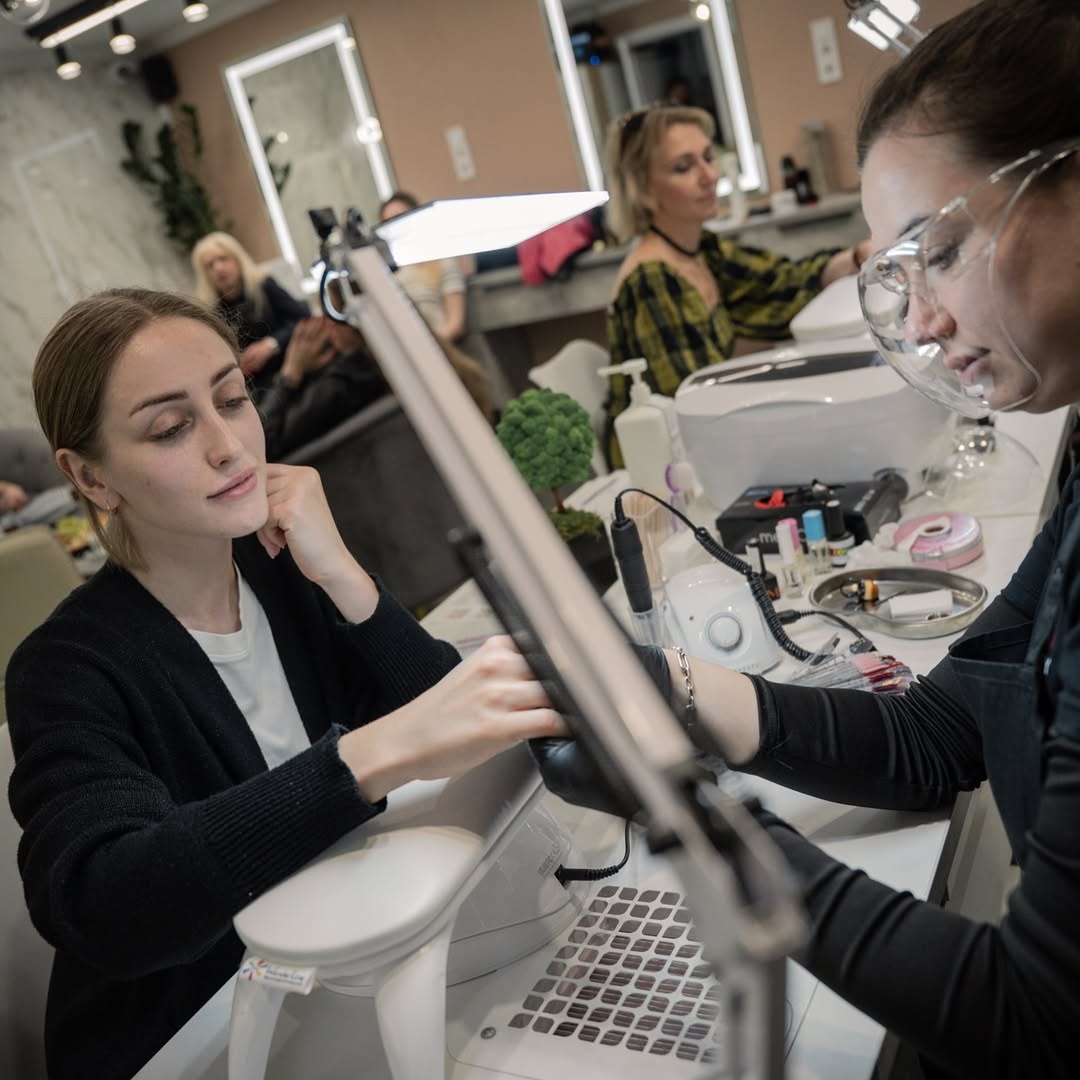 Інтер'єр салону Benj (Бендж)